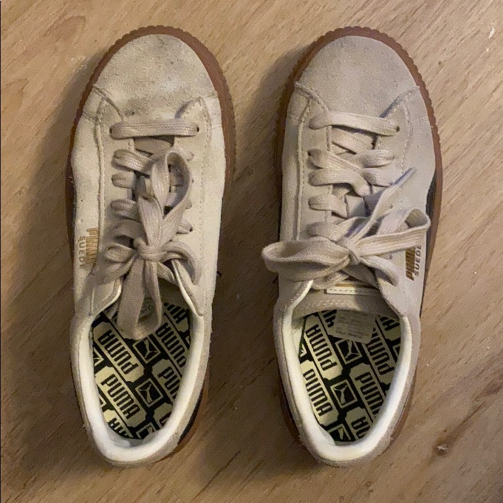 Platform Suede Pumas